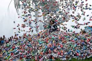 Multi-media Taiwanese artist Chin Chih Yang performance of "Kill Me or Change" 