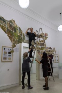 NEDIM ON LADDER HANGING IZMIR MAP_MG_9481