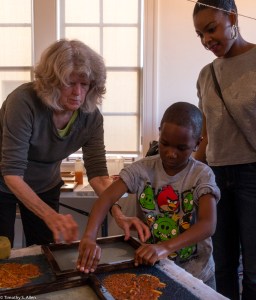 Donnie lifting up poppy mouldIMG_3883